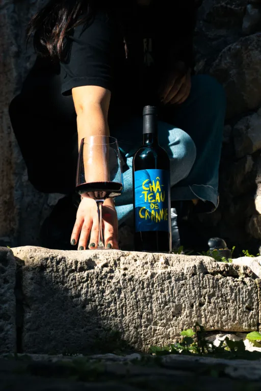 Etichetta di vino francese Chateau servito da RIMA